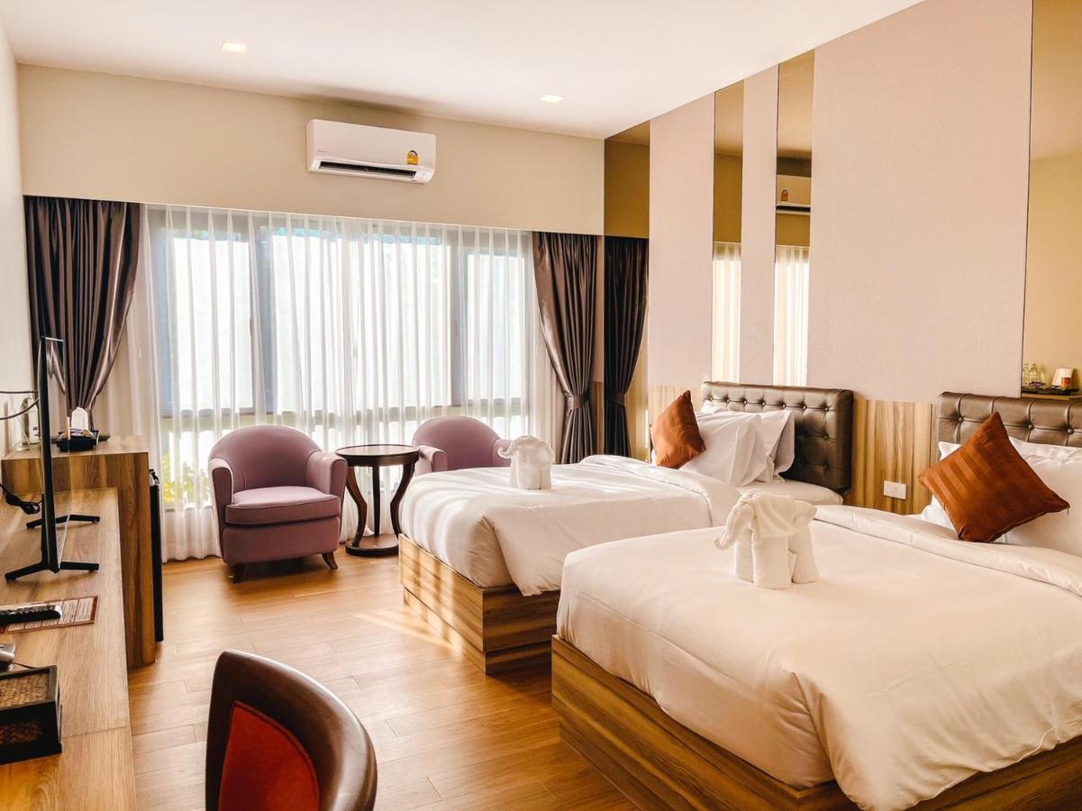 Sukruethai Hotel Chiang Mai - โรงแรมสุขฤทัย เชียงใหม่ Extérieur photo